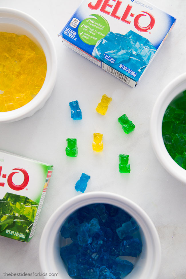 How to Make Gummy Bears With Jello