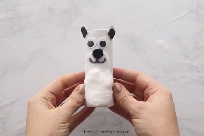 Paper Roll Polar Bear